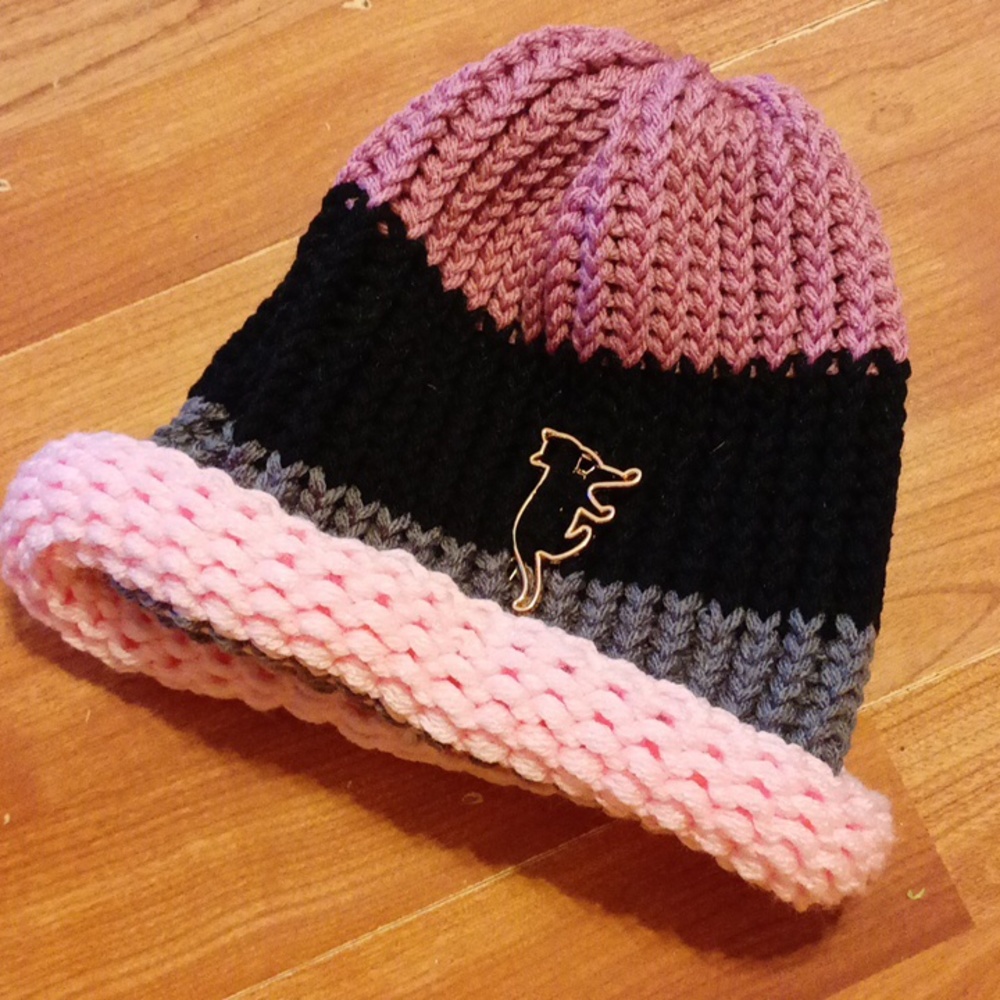 Cat Lovers Knit Hat beanie Fall season Pink Black Gray adult sz with hair clip